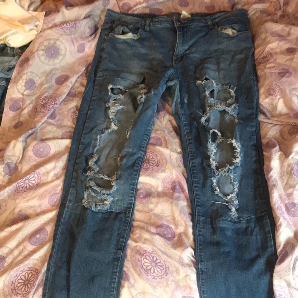 Ripped jeans